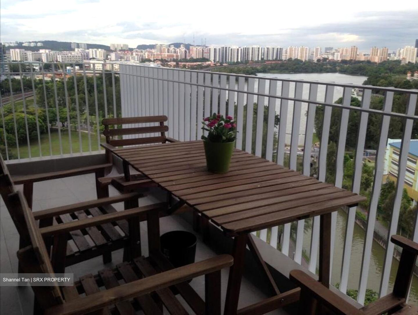 The Lakefront Residences (D22), Condominium #503907571